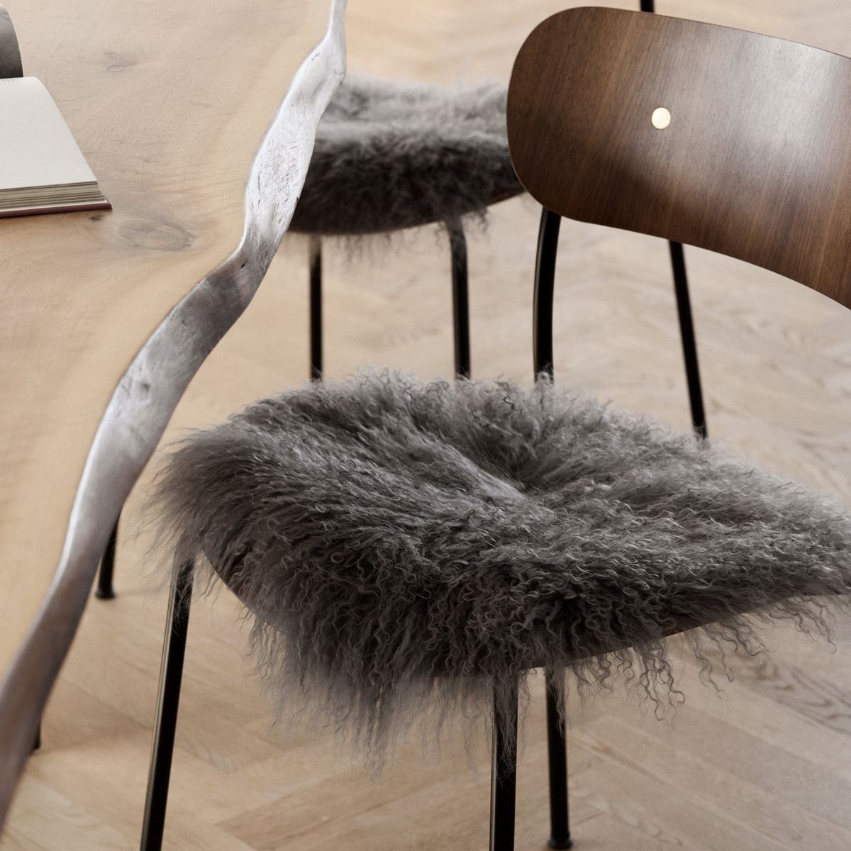 Tibetan Sheepskin Seat Cover | 38cm Arctic Sunrise