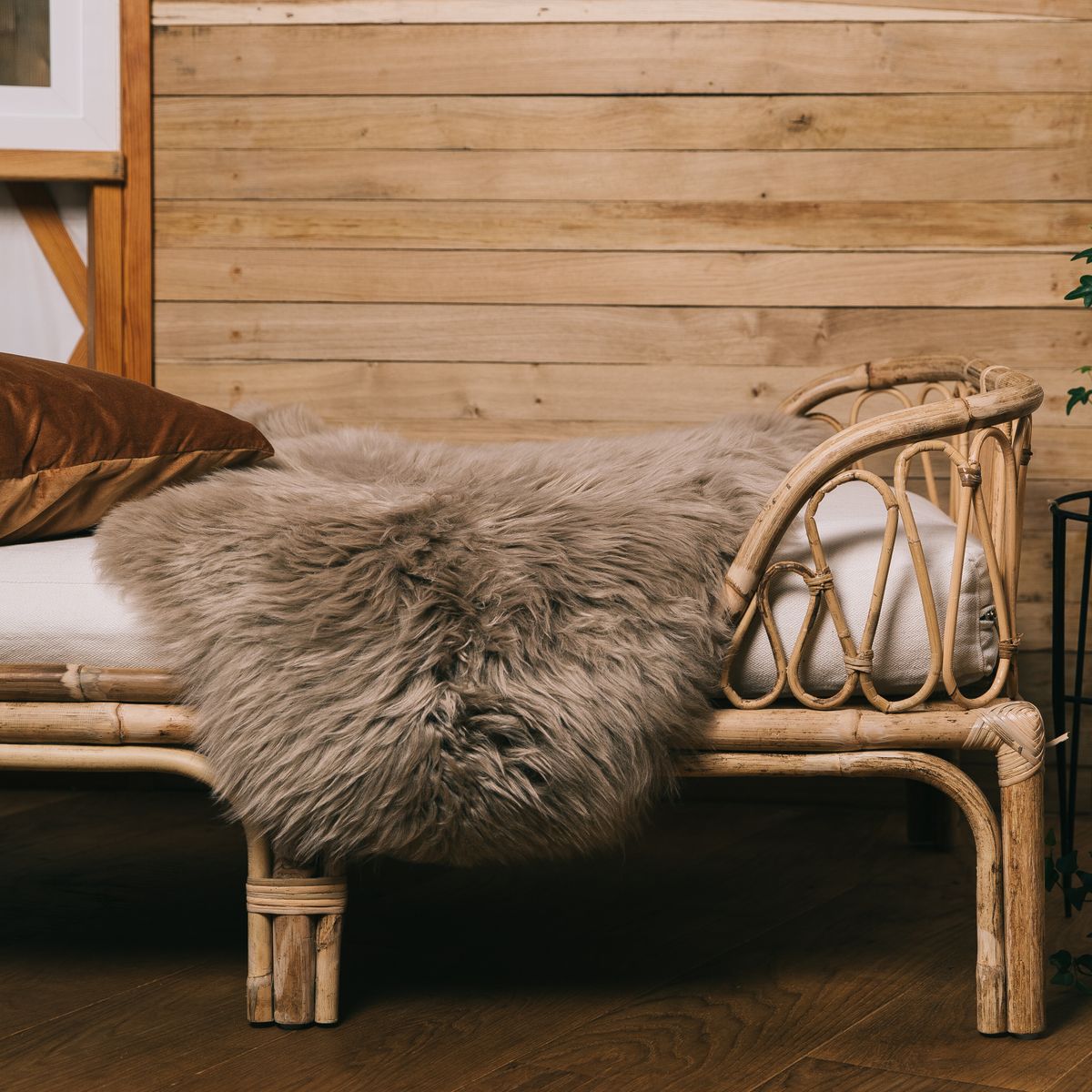 New Zealand Sheepskin | Long Wool | 100 cm Taupe