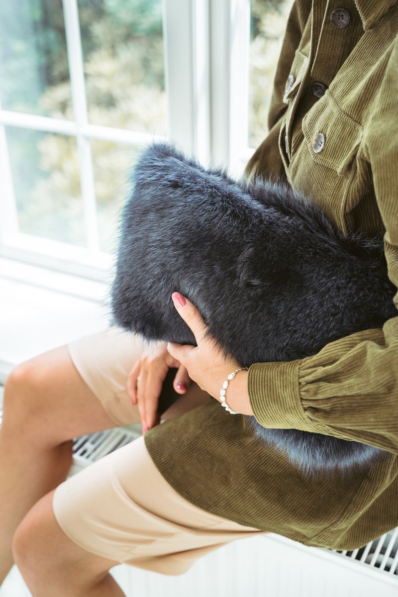 Maxi Elva Clutch Black