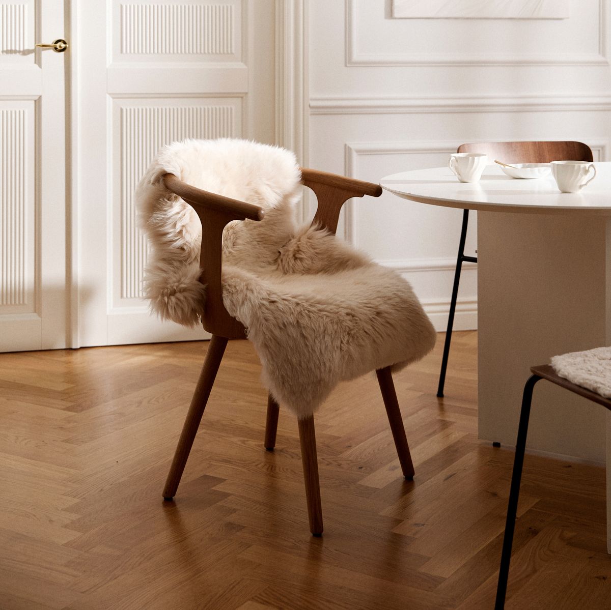 Premium Quality | New Zealand Sheepskin | Long Wool | Rug 135 cm Aubergine