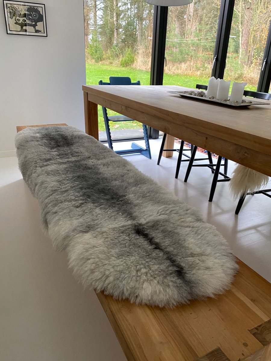 Icelandic Sheepskin | Natural Colors | Short Wool | 180 cm Natural Grey