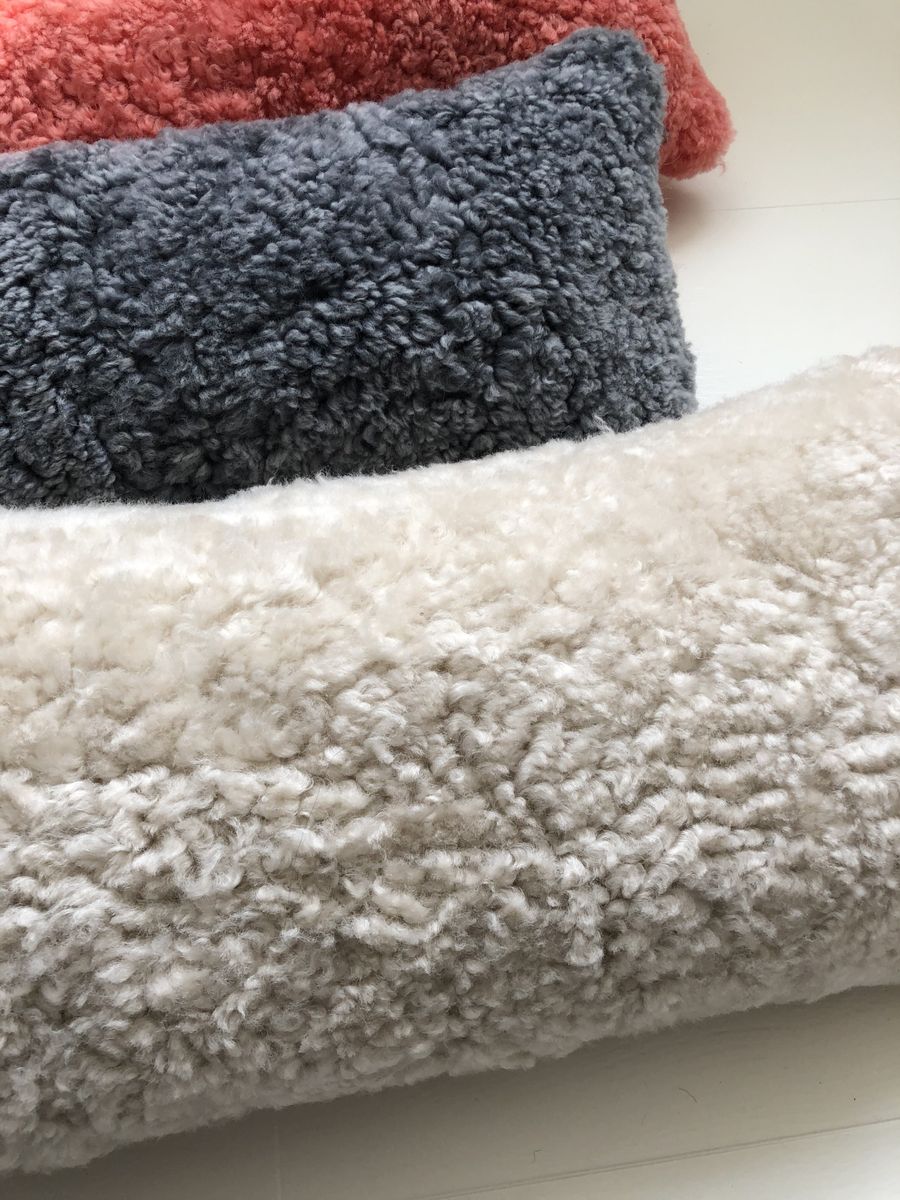 Short Wool Sheepskin Cushion | Doublesided | SW | 30x60 cm