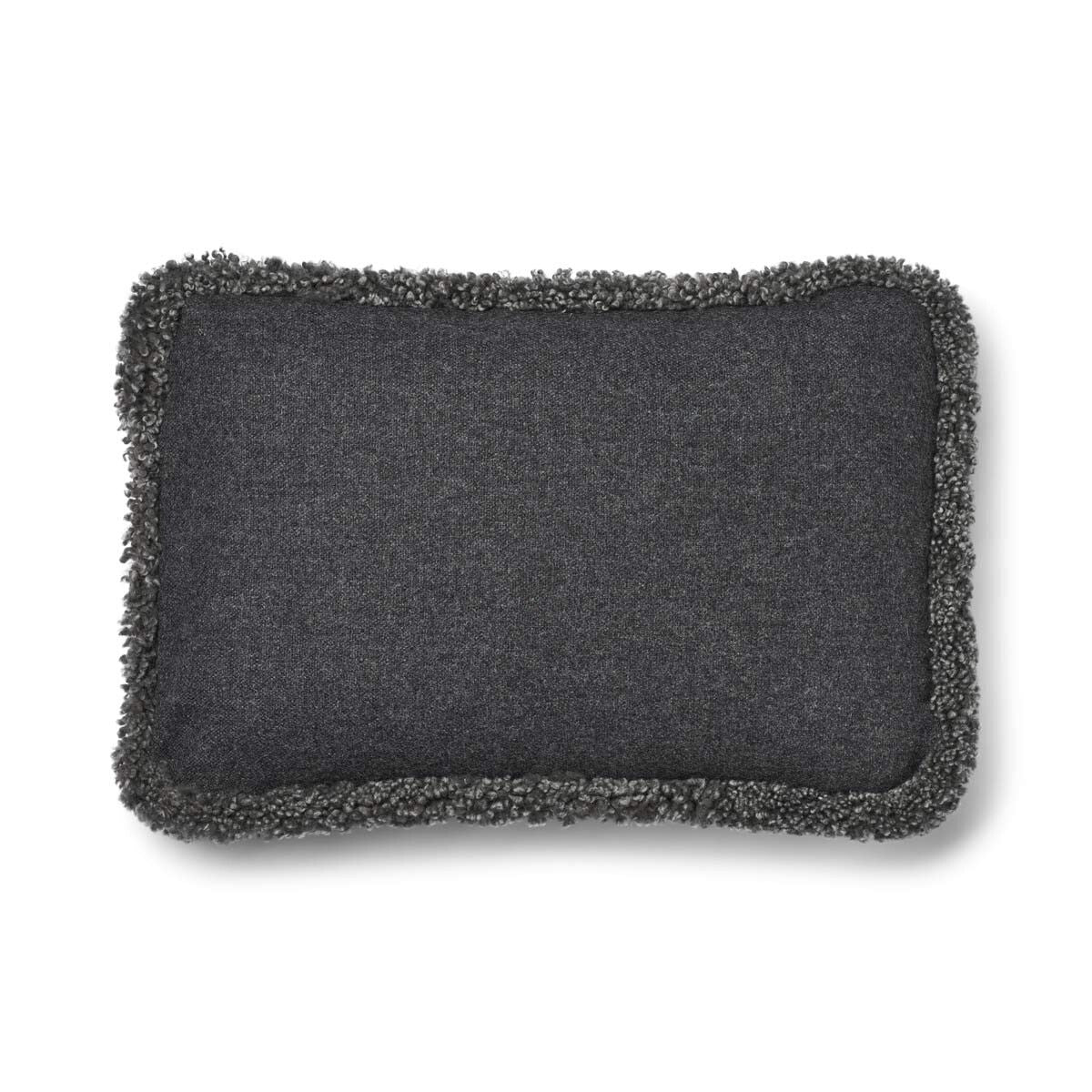 Short-Wool Sheepskin Cushion | SW trim | 52x52 cm | 34x52 cm Rock/Graphite