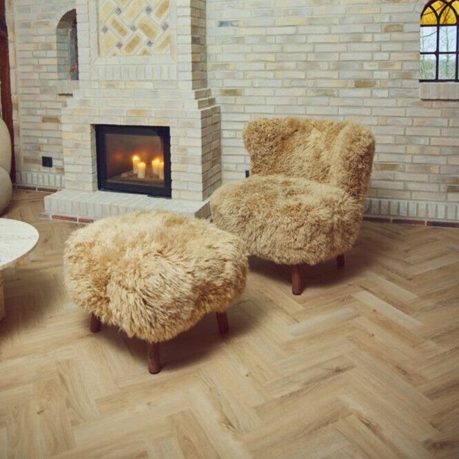 Emily Foot Rest | Long Wool Honey