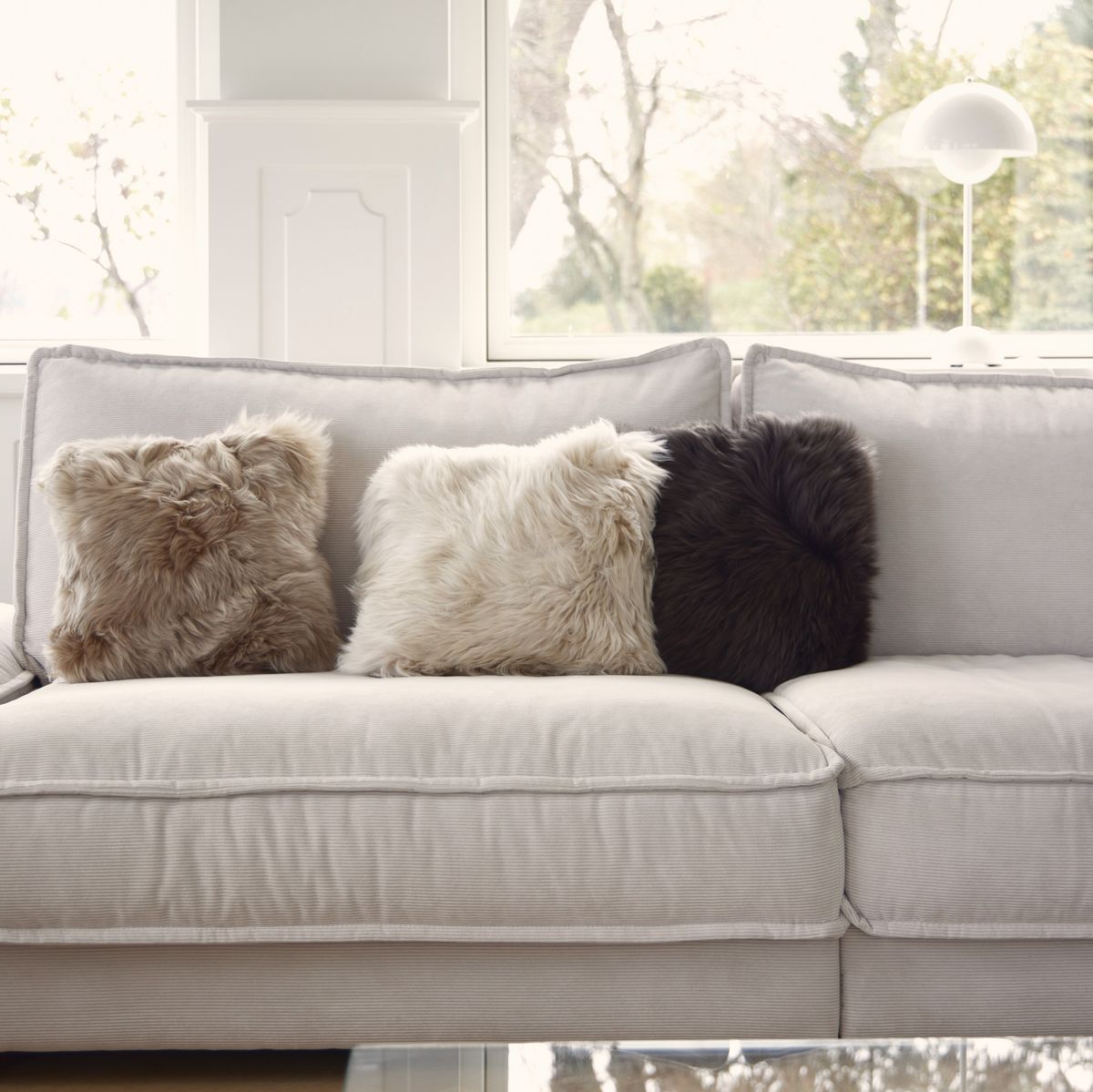 Long-Wool Sheepskin Cushion | 35x35 cm Black