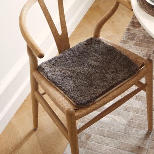 Short Wool Sheepskin Seat Cover Zero Waste Anthracite