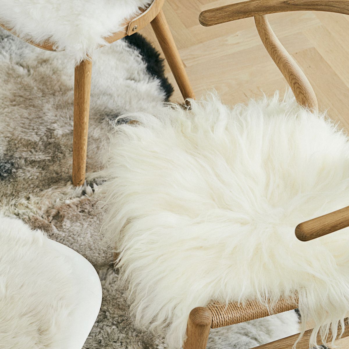 Long Wool Sheepskin Seat Cover | 40x40 cm Off White