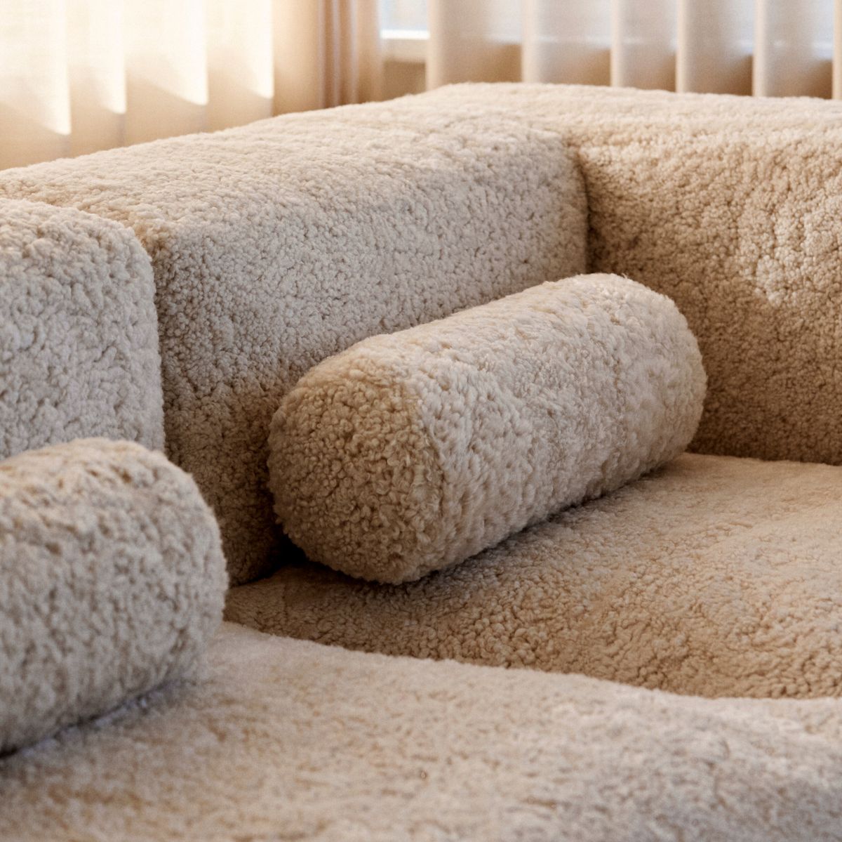 Bolster Cushion | Short Wool Sheepskin | D20xL52 cm Anthracite