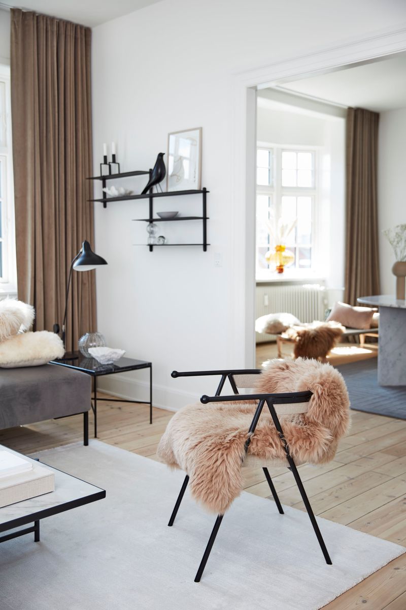 Customized | Design rugs, cushions, throws, bean bag, pouf of sheepskin | including backing / filling