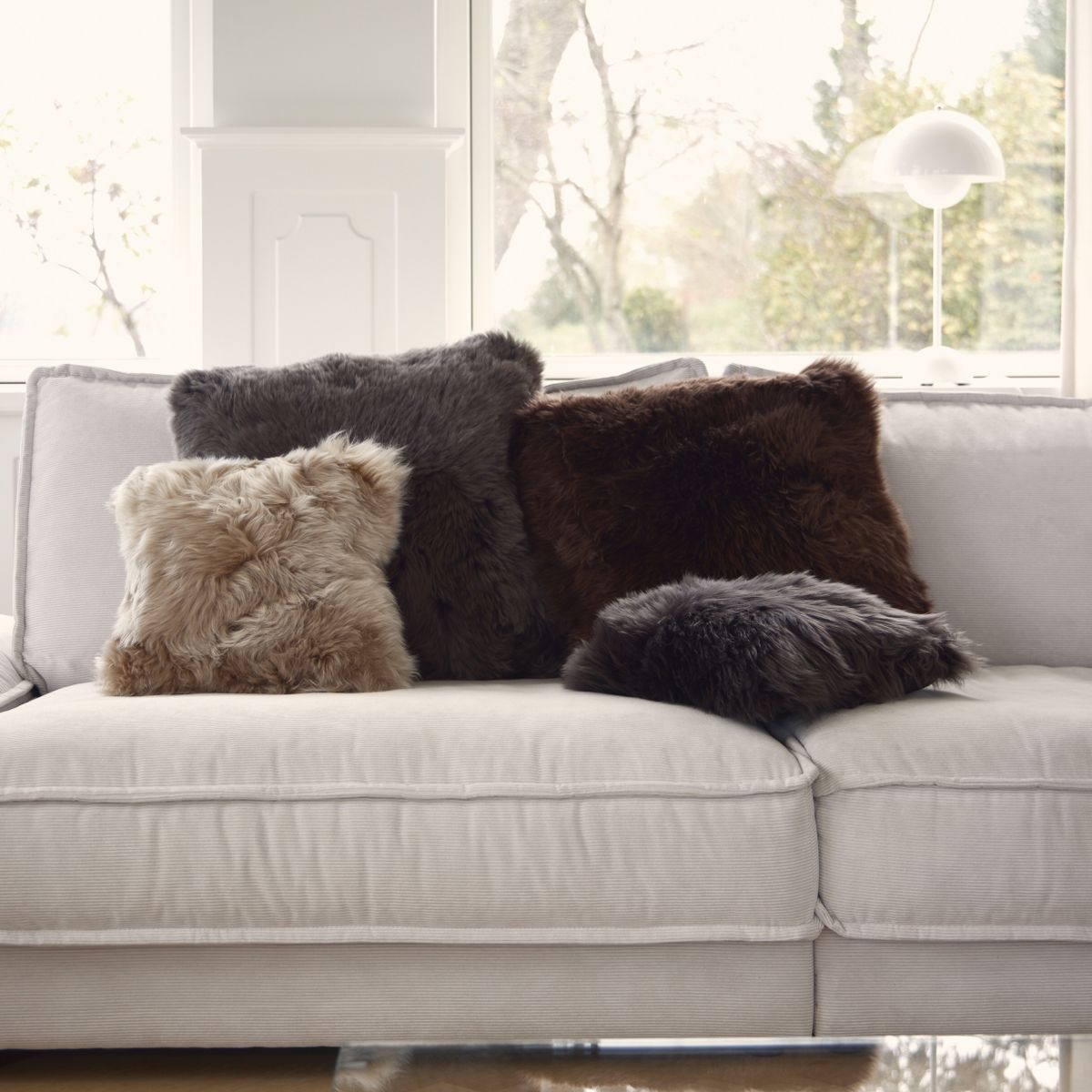 Long-Wool Sheepskin Cushion | 35x35 cm Black
