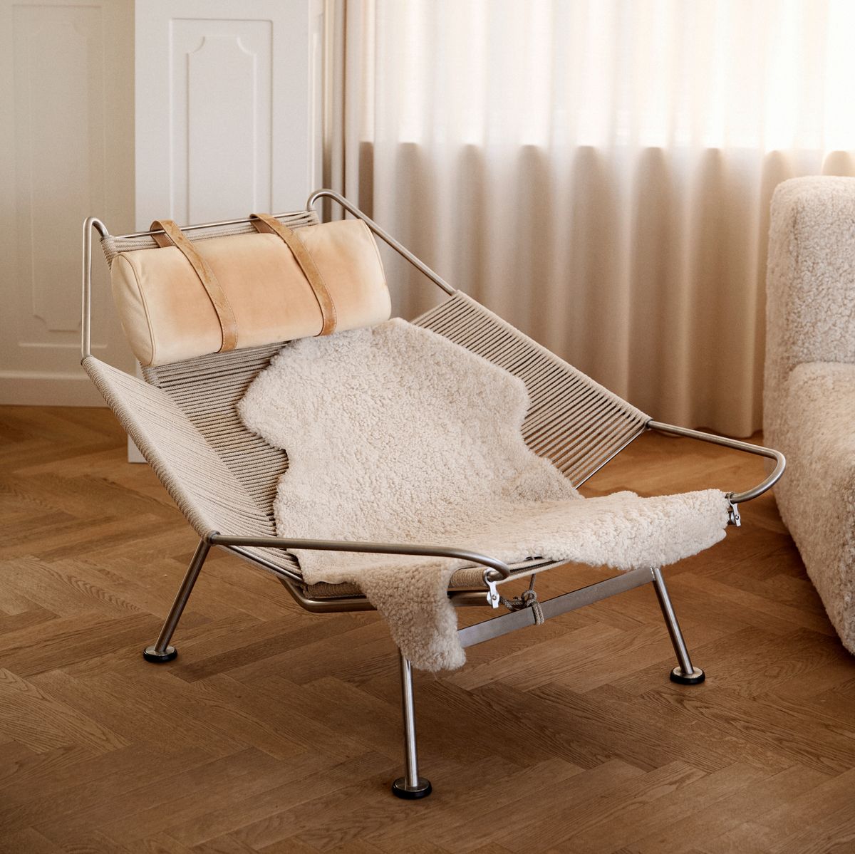 New Zealand Sheepskin | Premium | Short Curly Wool | Rug 90 cm Anthracite