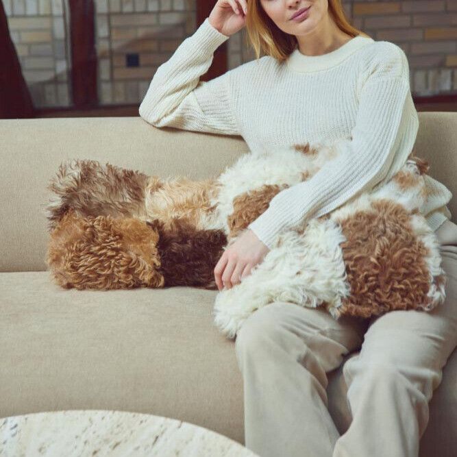 Tigrado Lamb Cushion | Doublesided Black/White Mix