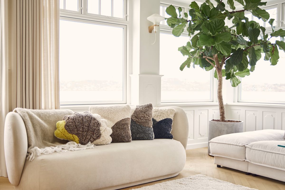 Short Wool Sheepskin Cushion | Doublesided | 46x46 cm Anthracite/Pearl/Graphite