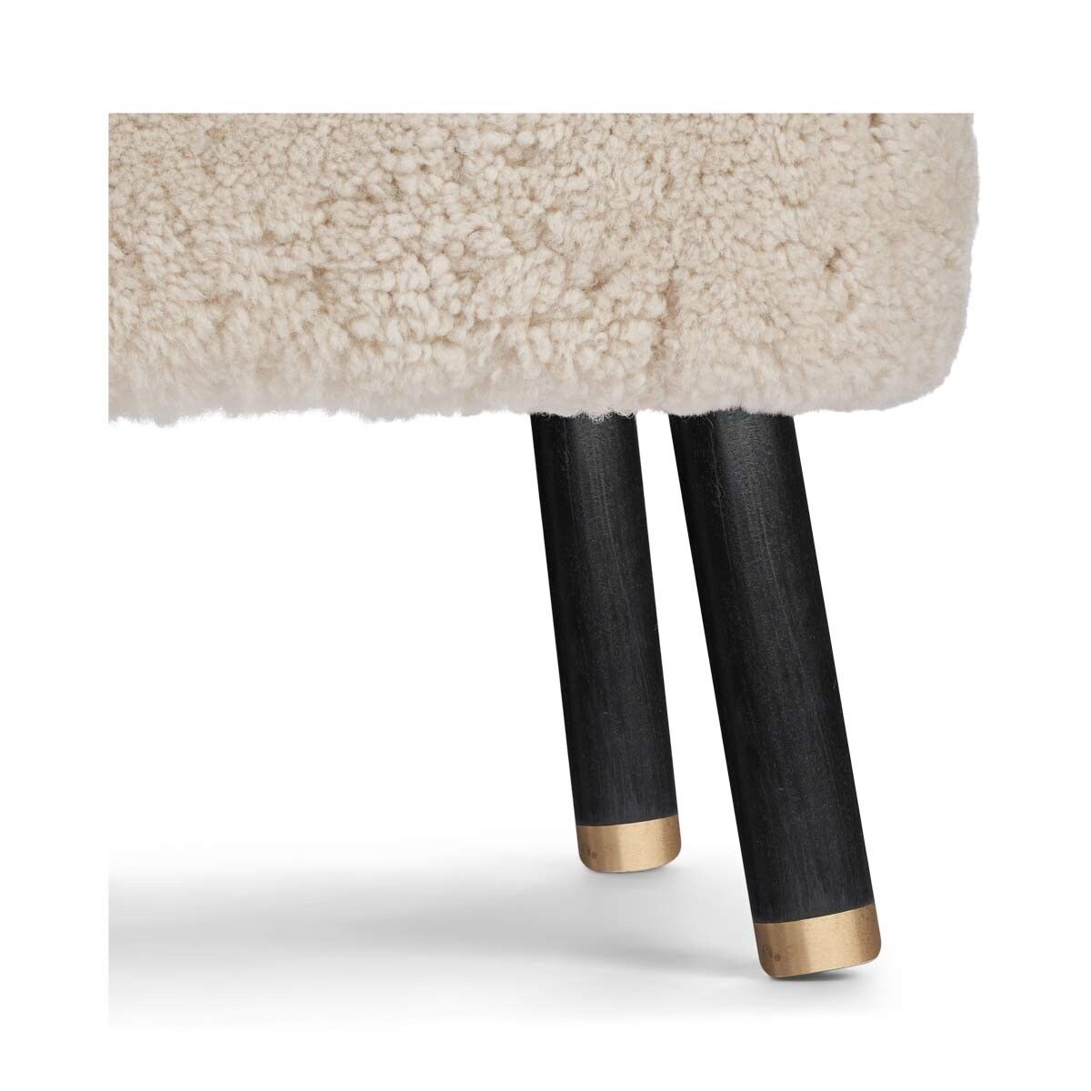 Emil Foot Rest | Short Wool Pearl
