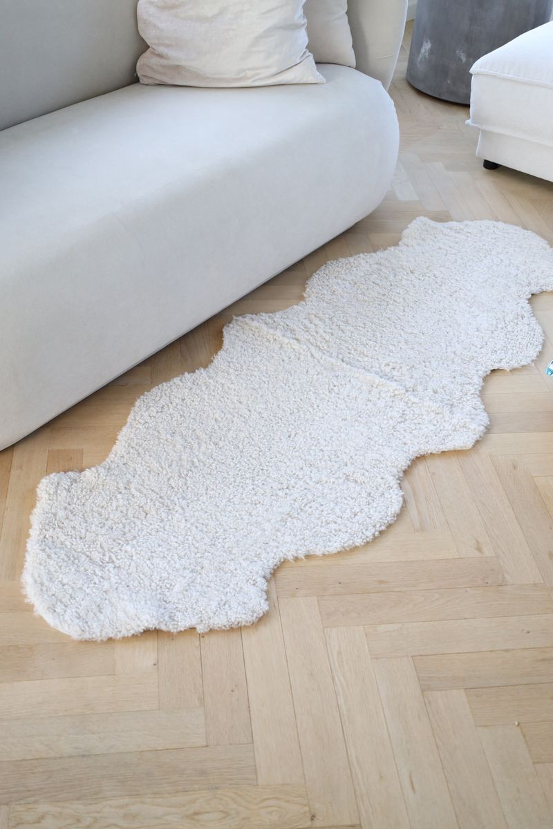  Double Sheepskin Rug | New Zealand | Short Wool curly | 170x60 cm Pearl