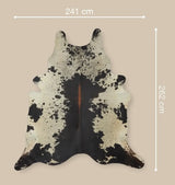 Cow Hide Rug | Salt and Pepper | 3,75 sqm Salt/Pepper/Black/White