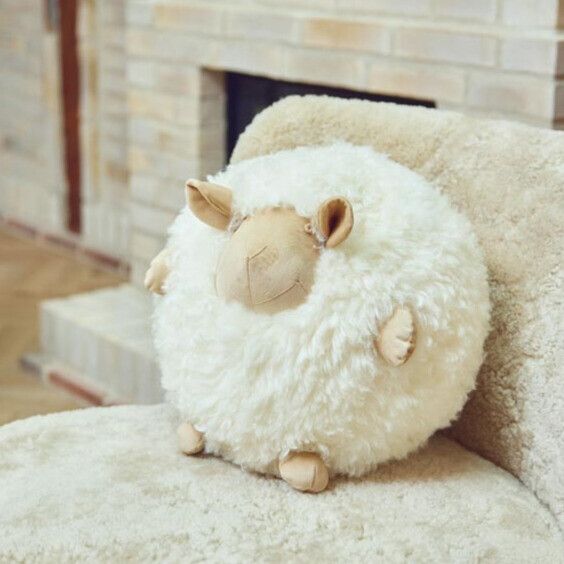 Cute Sheep Cushion | Ø20 cm  Beige/White
