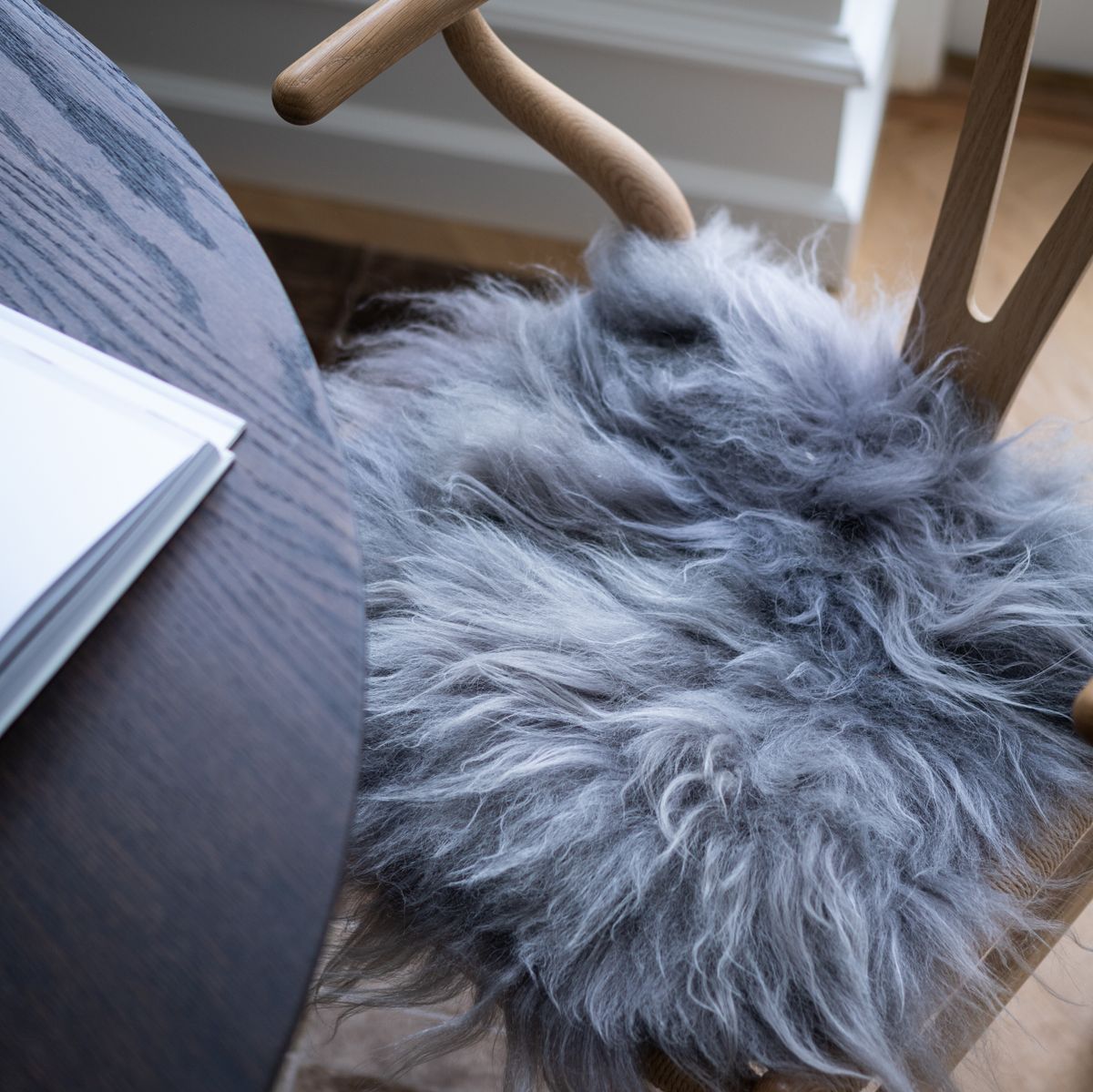 Long Wool Sheepskin Seat Cover | 40x40 cm Off White