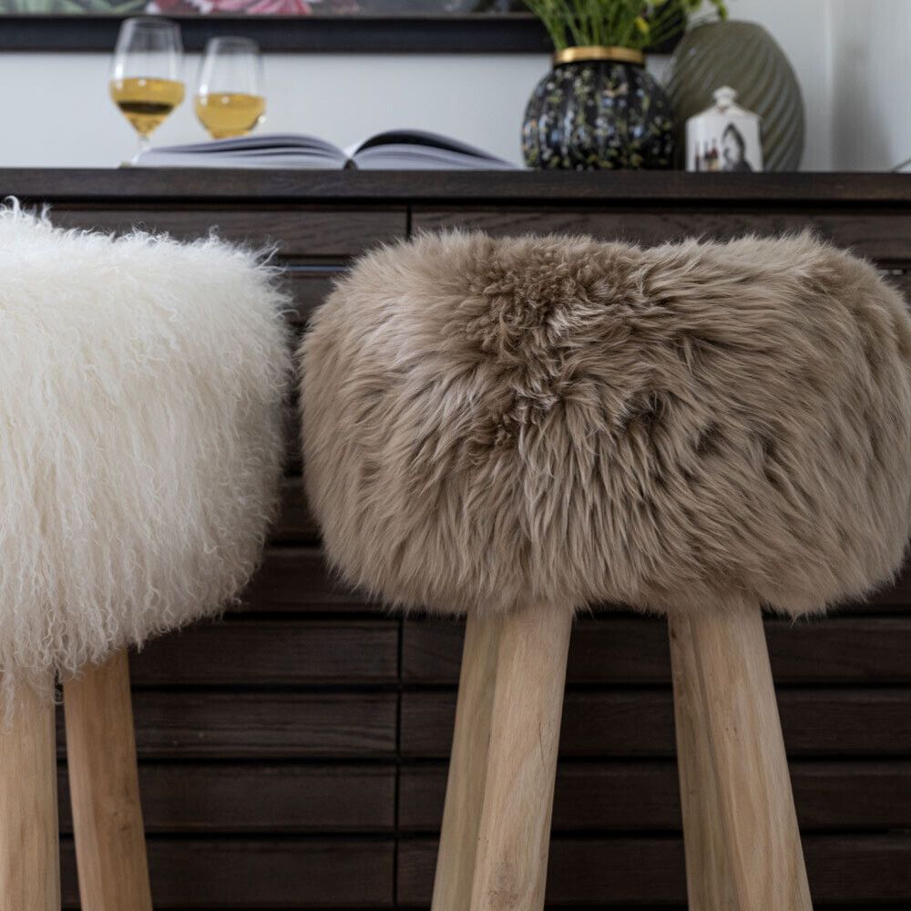 Theodor Stool + Cover | Oak Legs | New Zealand Sheepskin Light Grey
