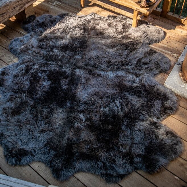 Premium | New Zealand Sheepskin | Long Wool | Rug 180x214 cm Black