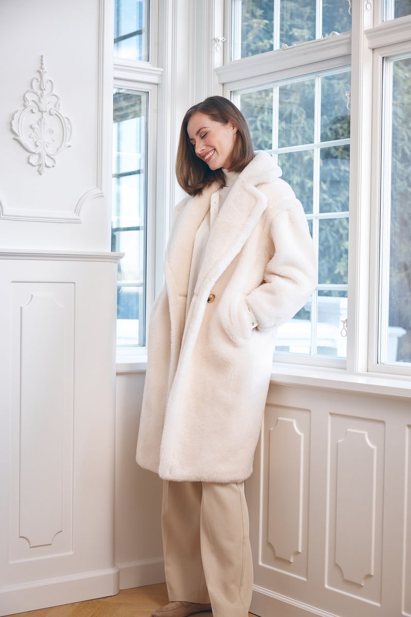 Donna Coat White