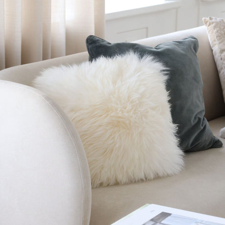 Sheepskin Cushion | Long Wool | New Zealand | 50x50 cm Ivory
