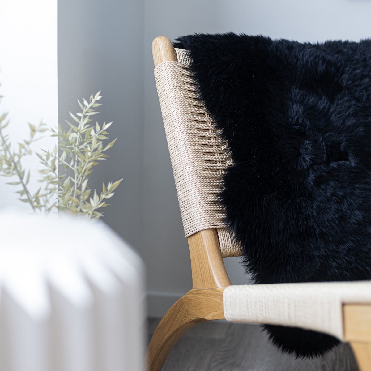 New Zealand Sheepskin | Long Wool | 100 cm Black
