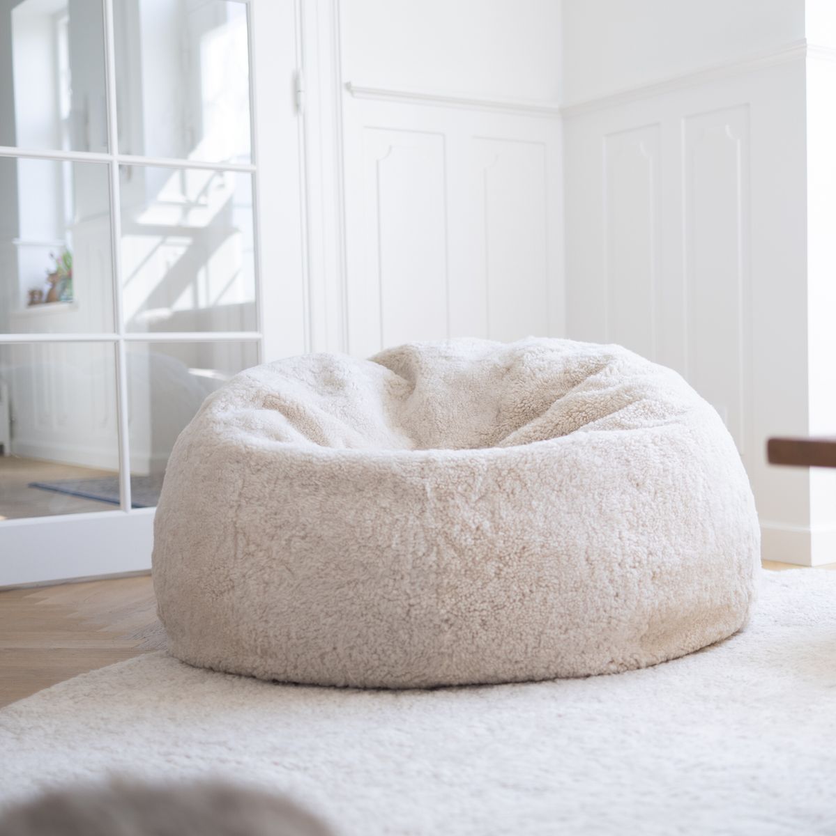 Round Sheepskin Bean Bag | Short Wool | Ø75 cm Anthracite