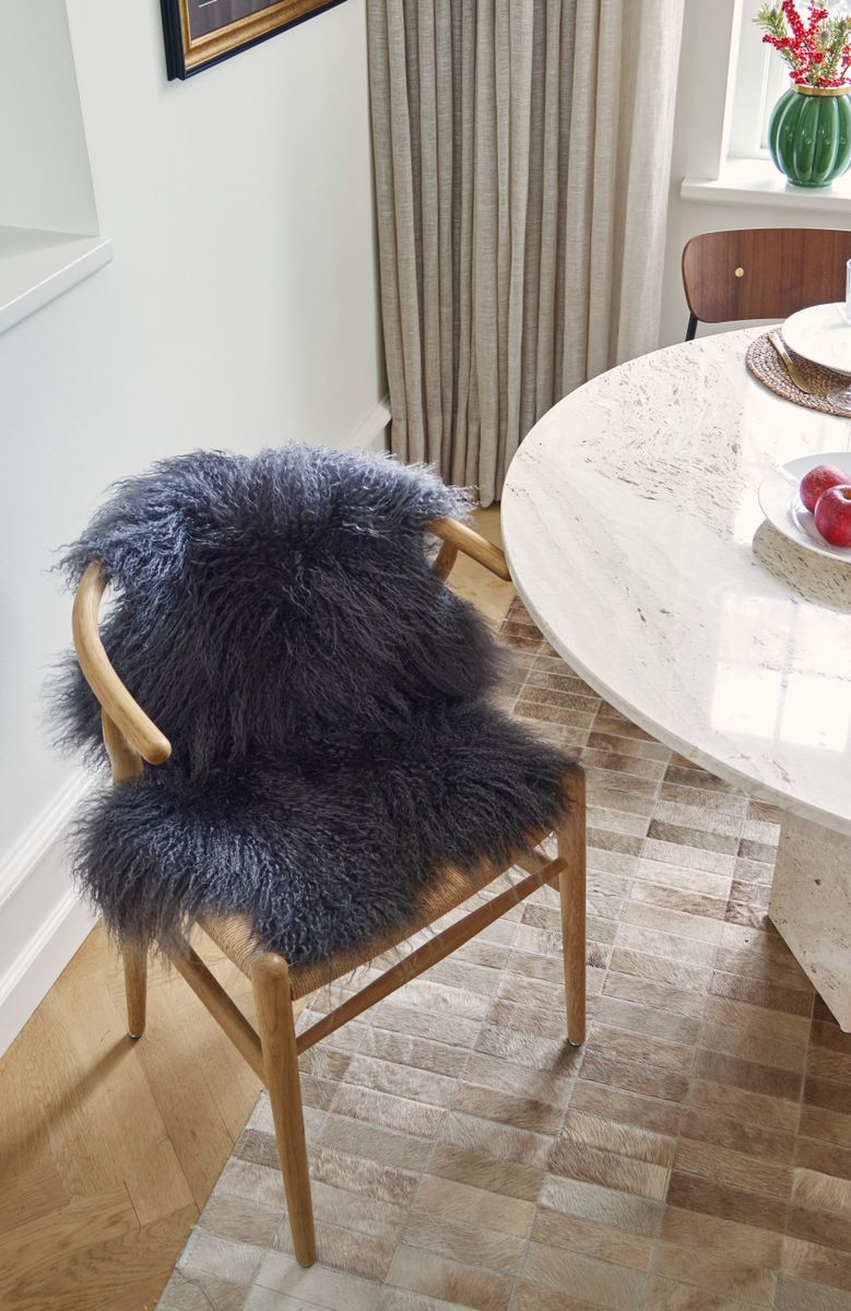 Tibetan Sheepskin | Curly | 85x50 cm Arctic Sunrise