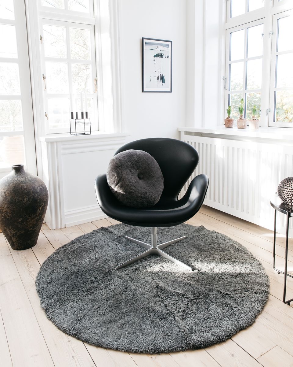Long Wool Sheepskin Design Rug | Ø140 cm Graphite