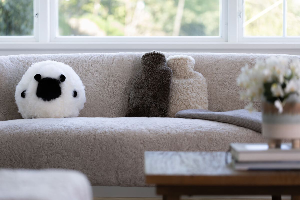 Cute Sheep Cushion Ø20 cm | Ø26 cm | Ø34 cm Black/White