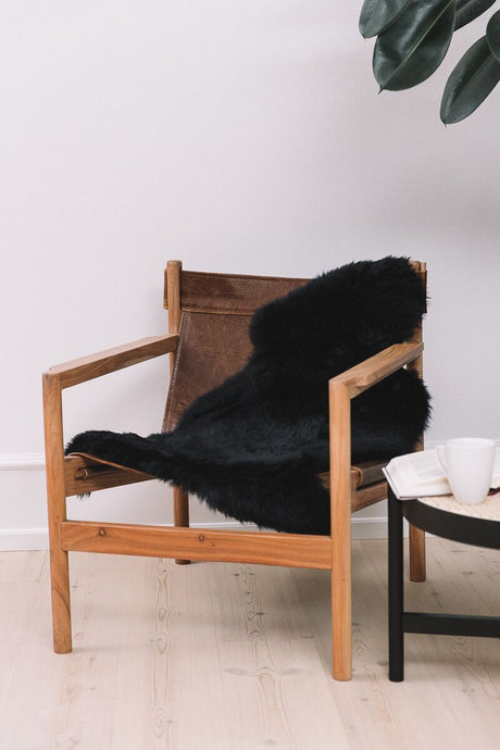 Merino Sheepskin Dyed | New Zealand | Long Wool | approx. 90x60 cm Black