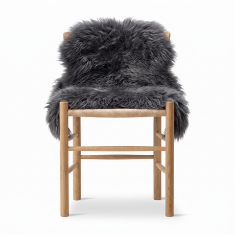 New Zealand sheepskin. 90 cm. Long wool. Premium Quality.