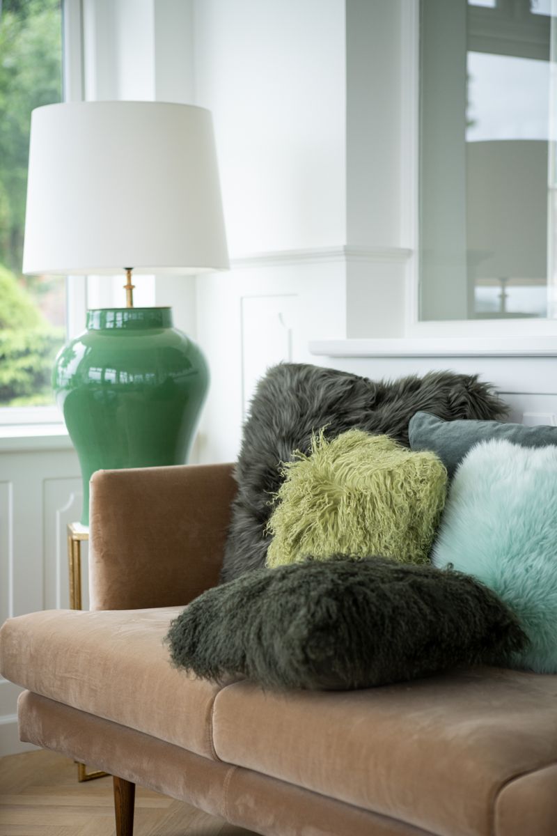 Long-Wool Sheepskin Cushion | 50x50 cm Hedge Green