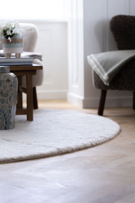 Short Wool Curly Sheepskin Design Rug | D140 cm Pearl