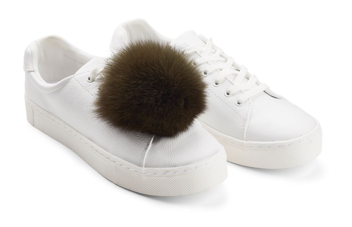 Shoes Pom Pom Clip Khaki