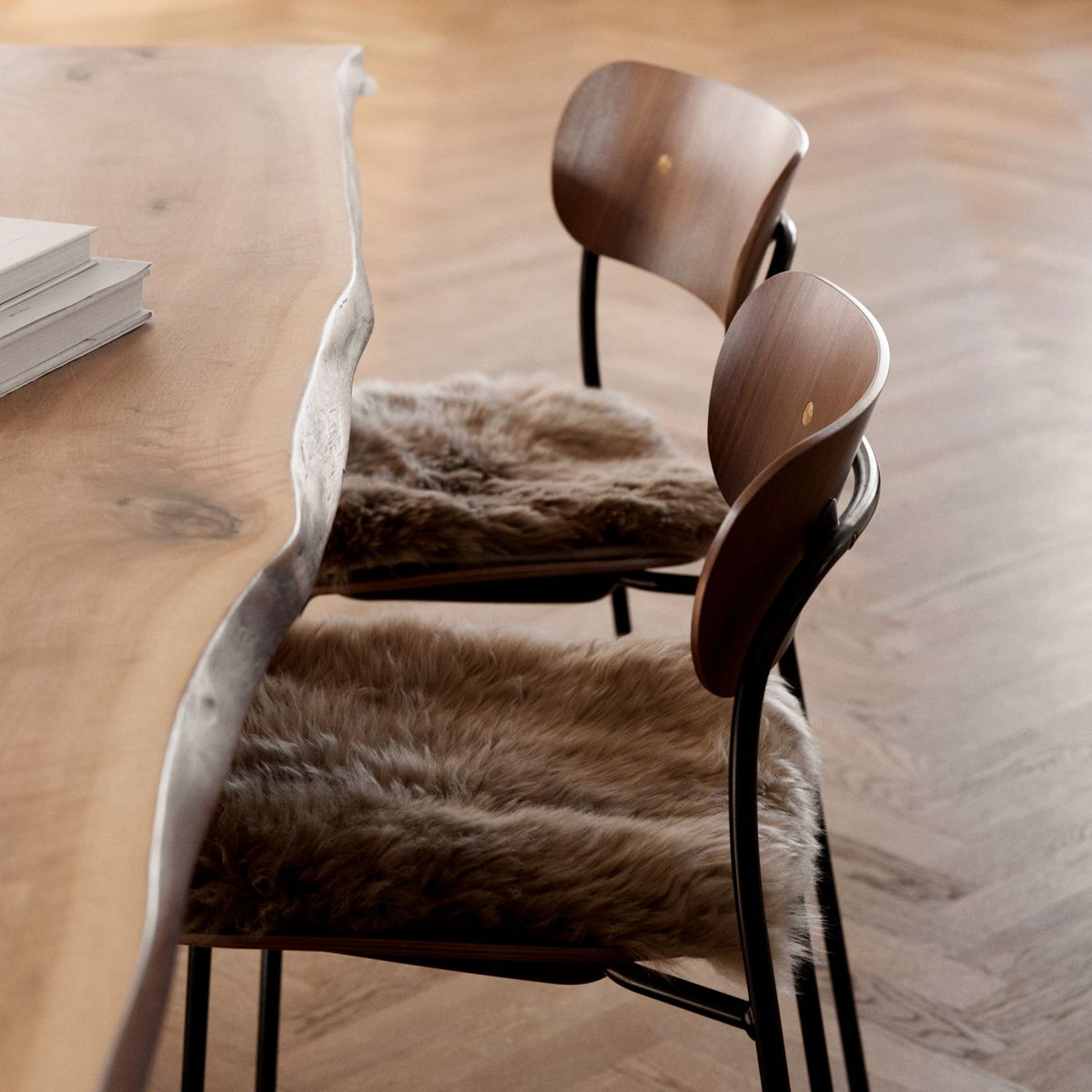 Long Wool Sheepskin Seat Cover Zero Waste Black