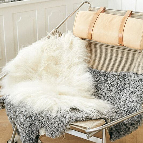 Icelandic Sheepskin | Natural Colors | Long Wool | 100-120 cm Natural Grey