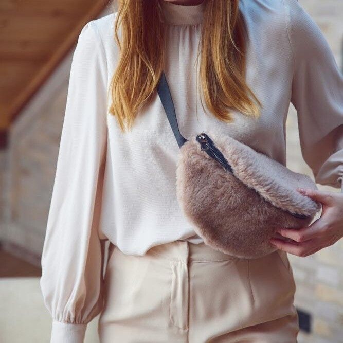 Saki Belt Bag Pink
