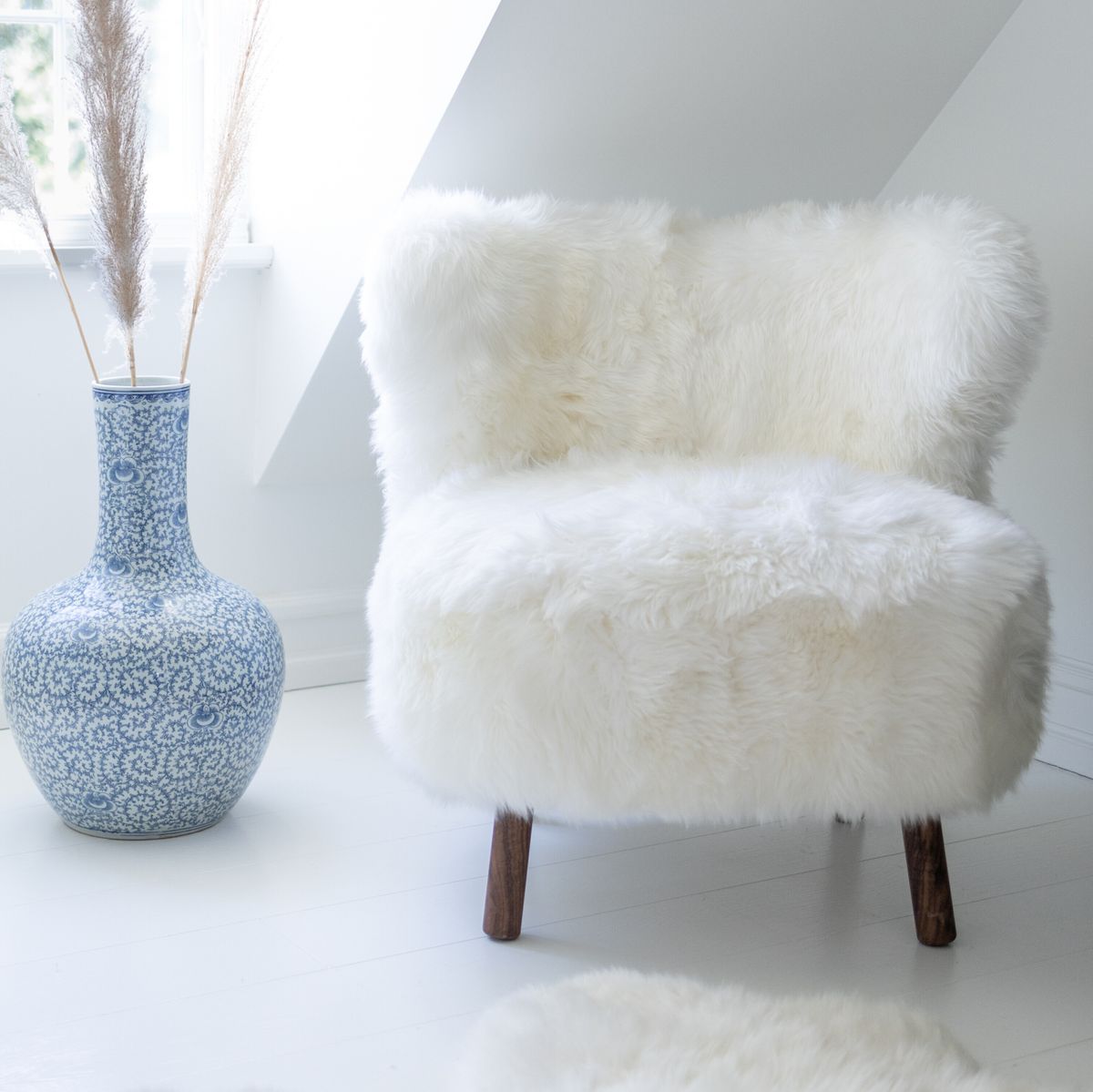 Emil Lounge Chair | Long Wool Honey