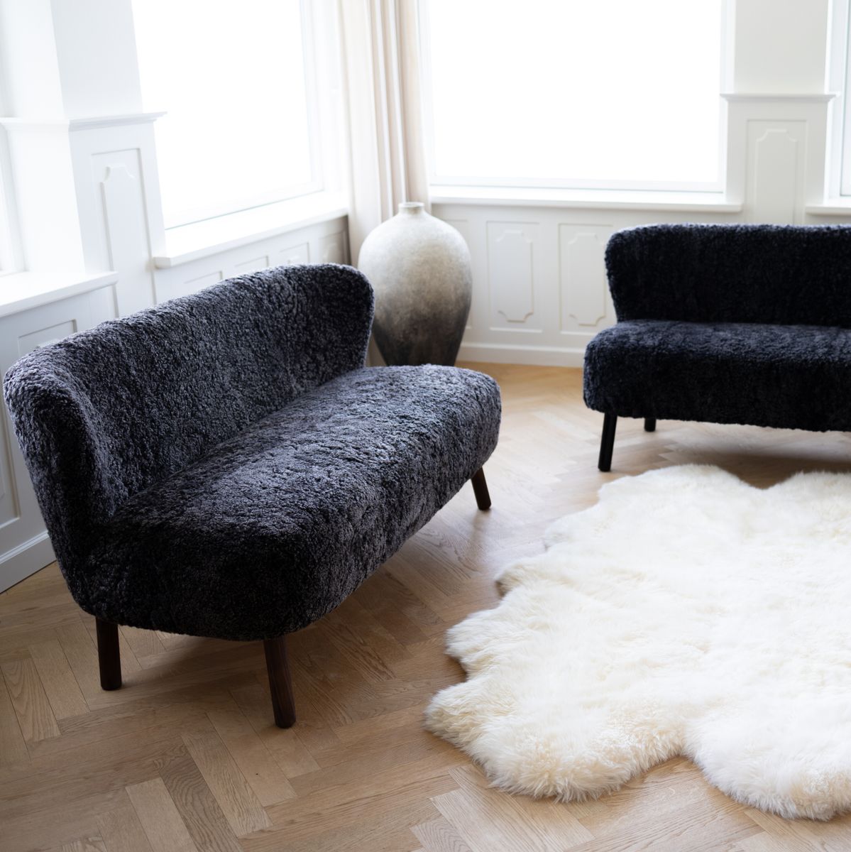 Emanuel 2 seater Sofa Anthracite