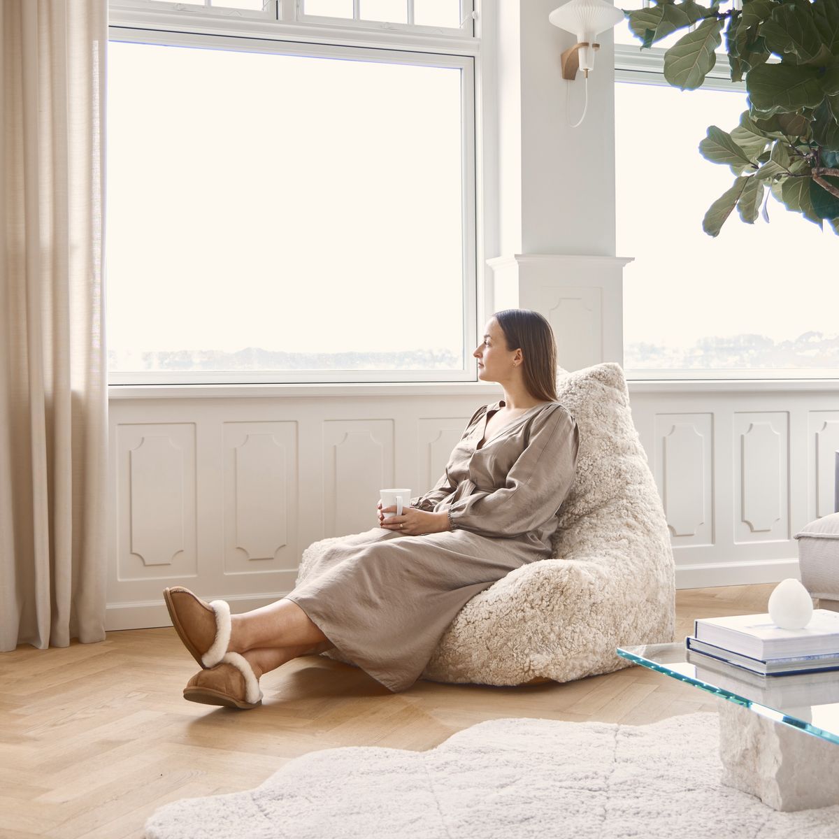 Sheepskin Bean Bag Chair | Short Wool | 100x100x80 cm Anthracite