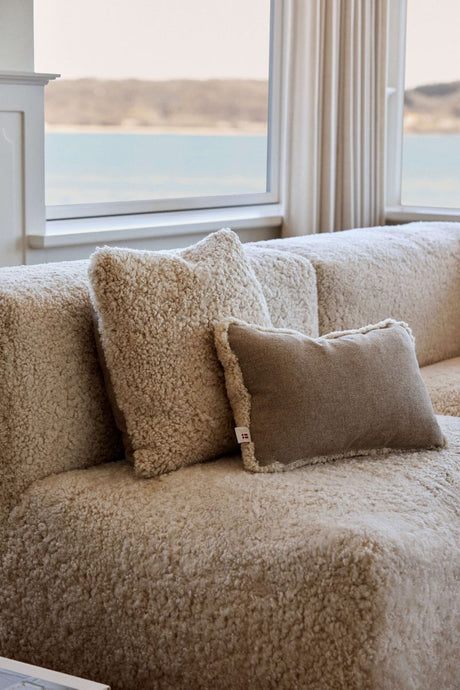 Short Wool Sheepskin Cushion | Two-sided |52x52 cm  | 34x52 cm  Beige/Pearl