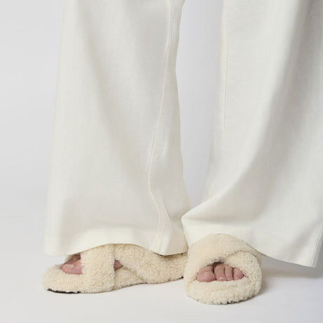 Curly Cross Slipper Honey