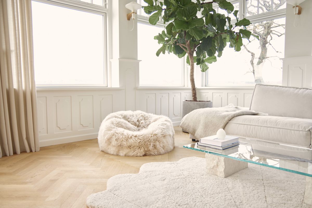 Round Sheepskin Bean Bag | Large - Sheepskinhouse.co.uk