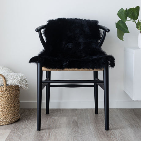Black Merino Sheepskin | New Zealand | approx. 90x60 cm Black