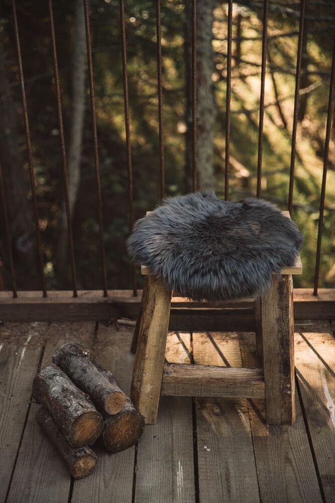 Premium Seat Cover | Long Wool | New Zealand | D34 cm Steel