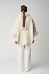 Lorraine Poncho Beige