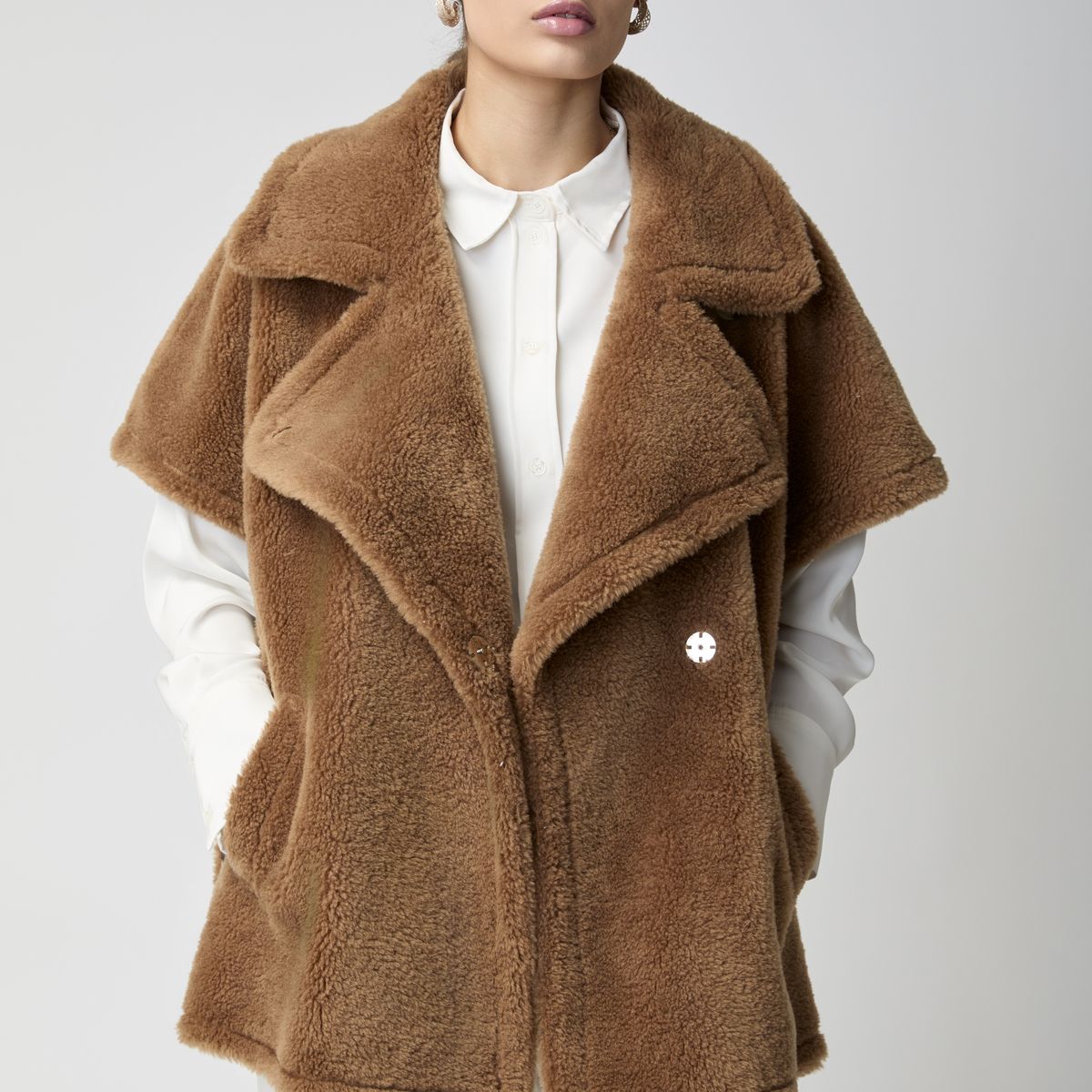 Antonella Poncho Beige