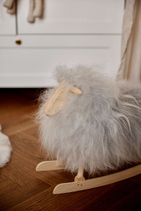 Rocking Sheep | Icelandic Long Wool | L85xW25xH60 cm | Large Blacky